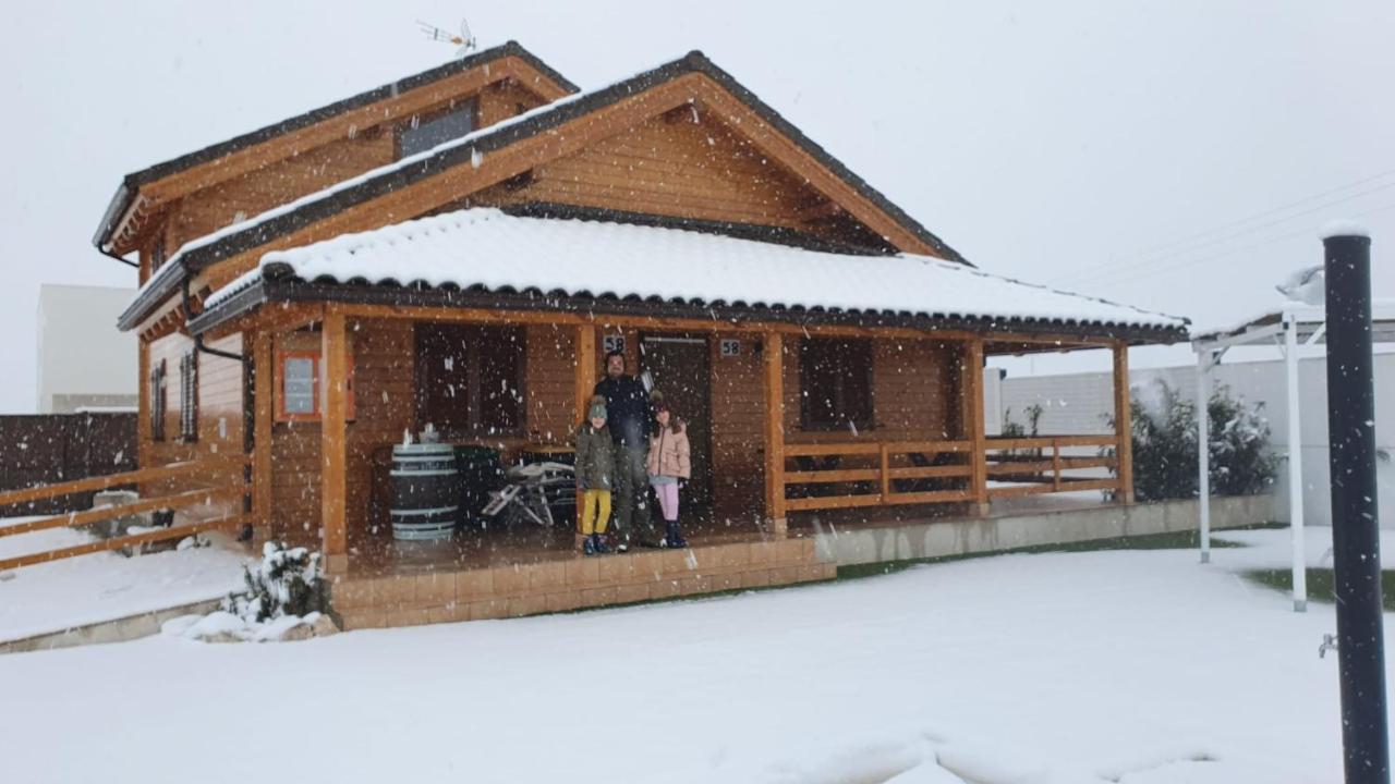 Madera Y Miel Casa Rural Con Ninos En Puy Du Fou Guadamur エクステリア 写真